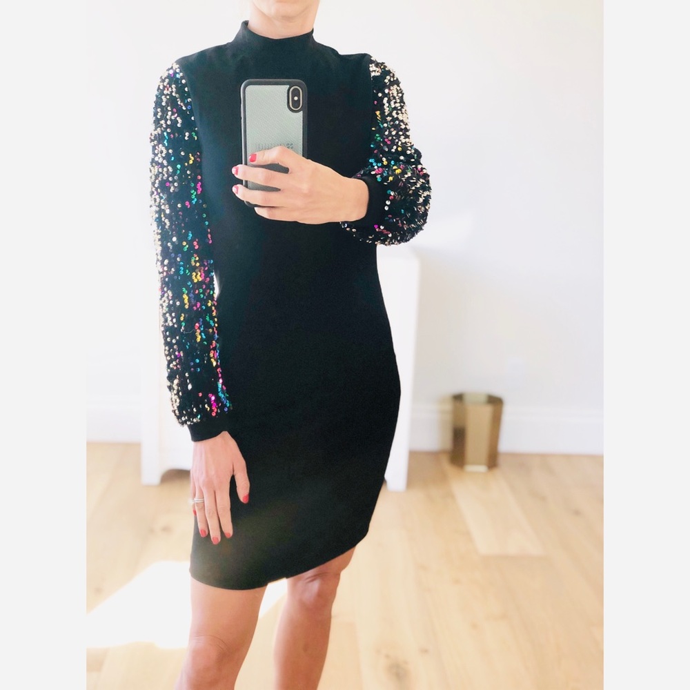 PHILADELPHIA Holiday Dress Long Sequin Sleeves